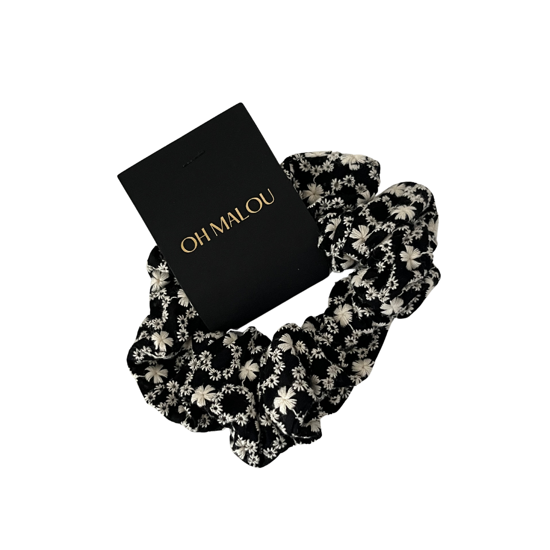 Flower black Scrunchie